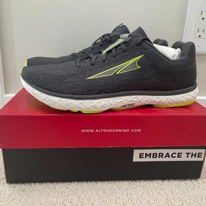BRAND NEW Men's Altra Escalante 1.5 Running Shoe - Gray/Yellow